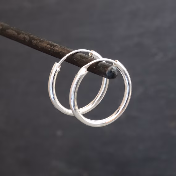 Minimalistiska Silverörhängen